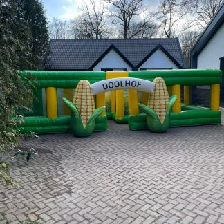 Opblaasbaar Maisdoolhof